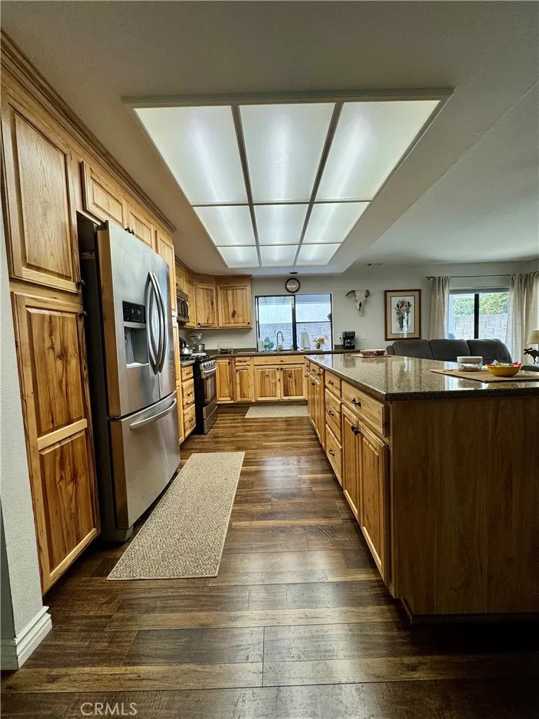 19335 Derbyshire Lane, Cerritos, California 90703 home-pic-18